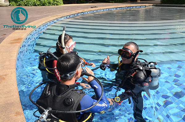 12/12正式上線！PADI 最新課程【休閑潛水員Resort Diver】 丨 一天拿證，潛遍全球